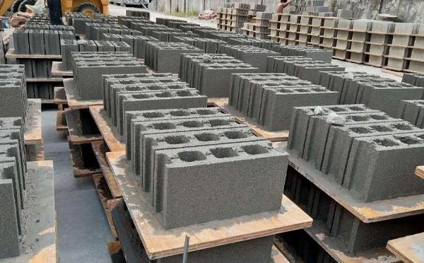 تولید بلوک سبک سیمانی